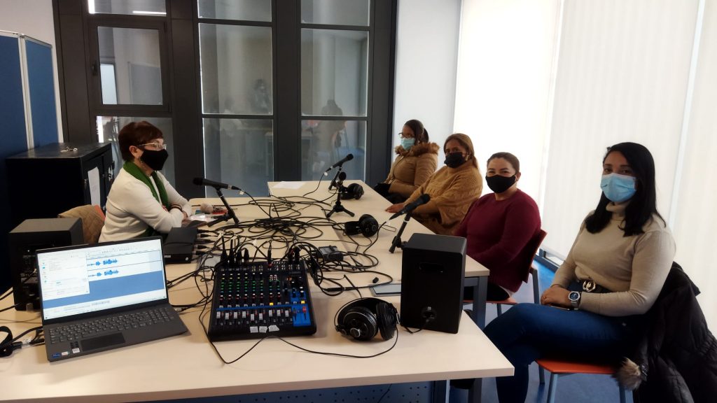 Trabajadoras de hogar y cuidados en La Rioja en la Radio